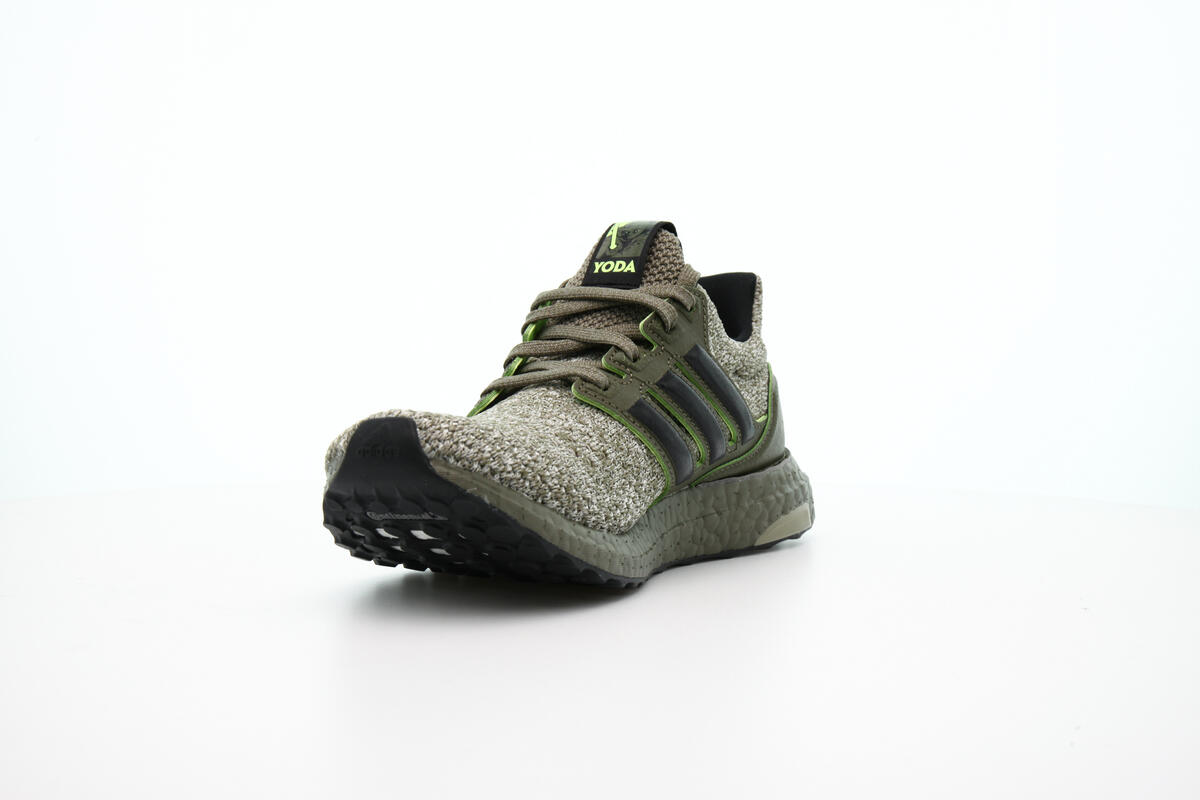 adidas Performance x STAR WARS ULTRABOOST "Yoda" - Image 12