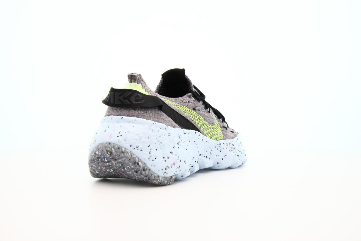 Nike Space Hippie 04 Grey - Image 12