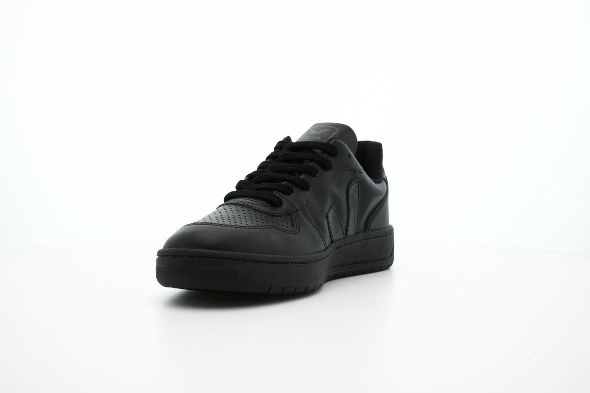 Veja V-10 CWL "Black" - Image 6