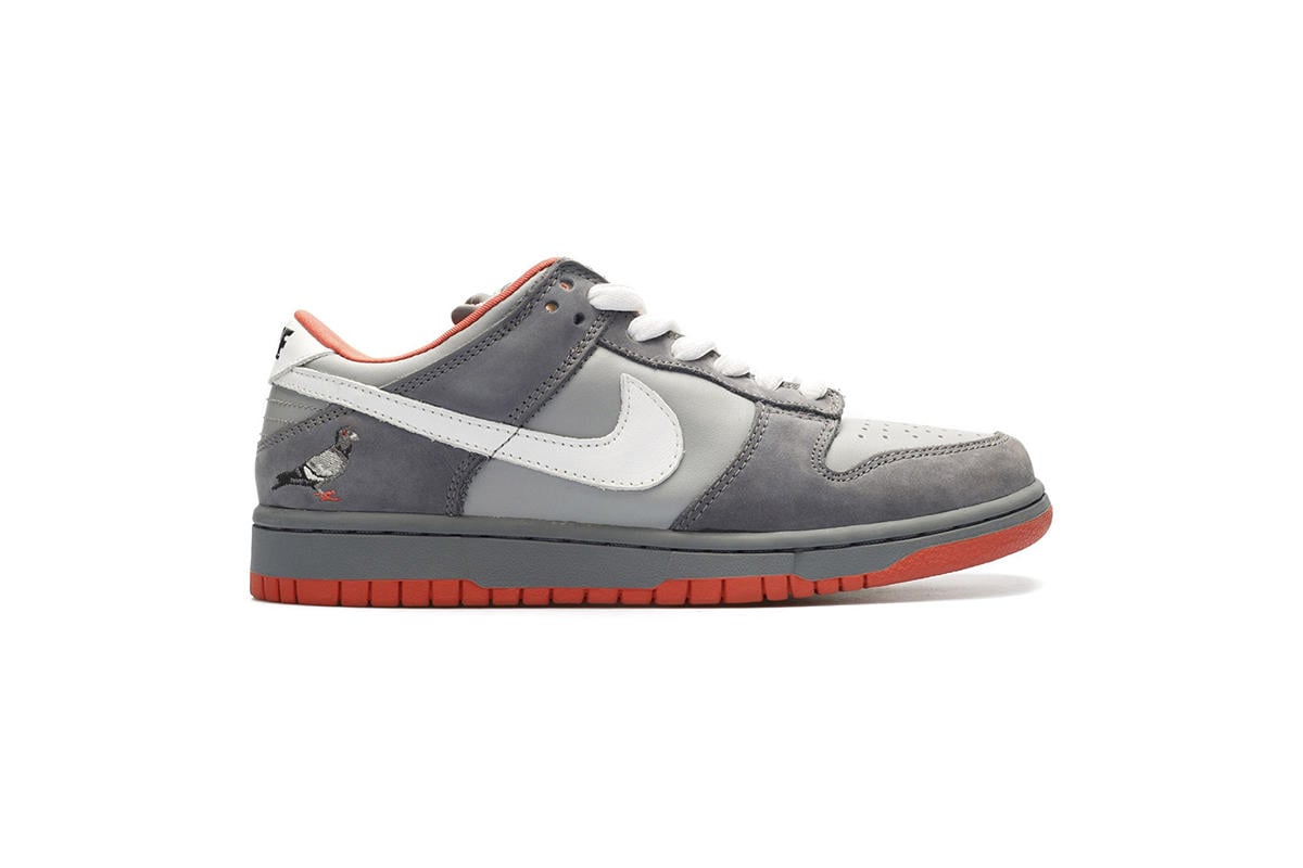 stores that sell nike sb dunks