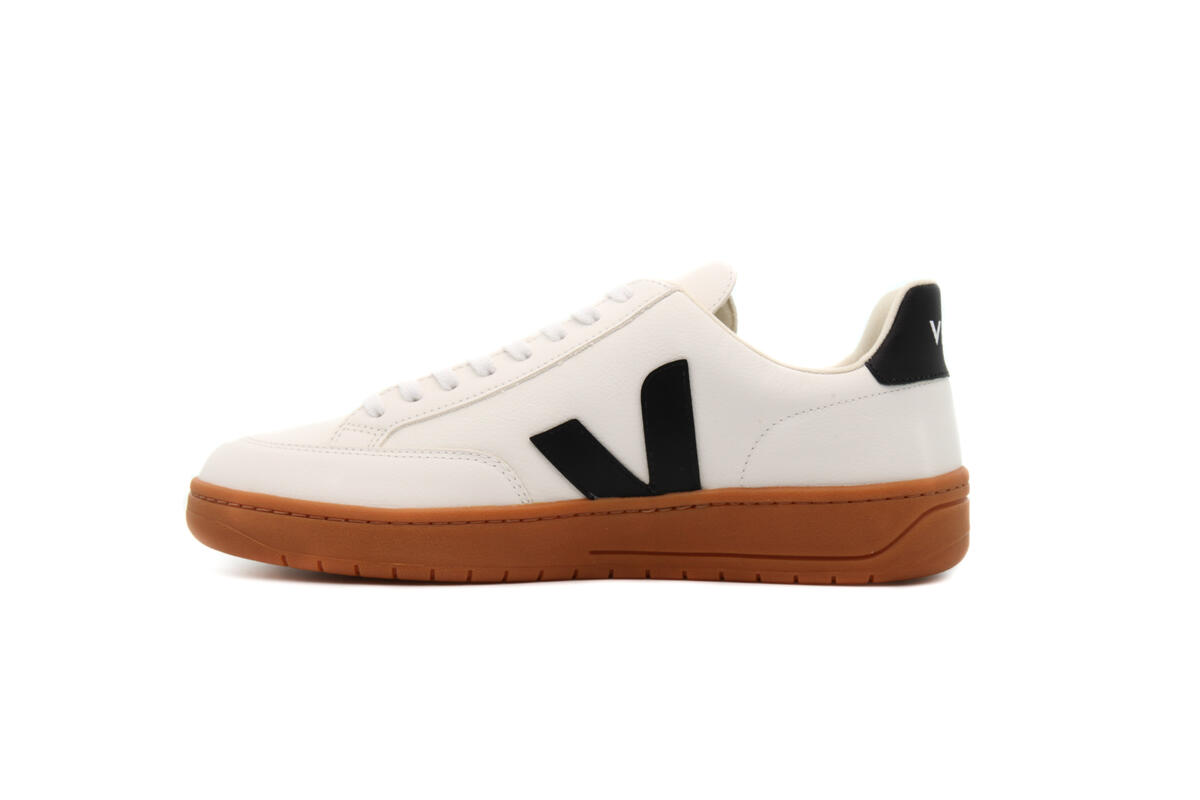 Veja V-12 "Black" - Image 8