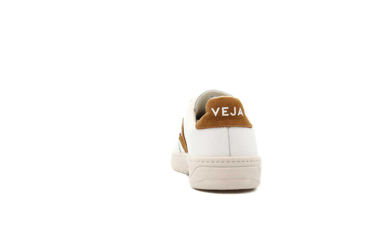Veja V-12 "Camel" (Women's) - Image 11