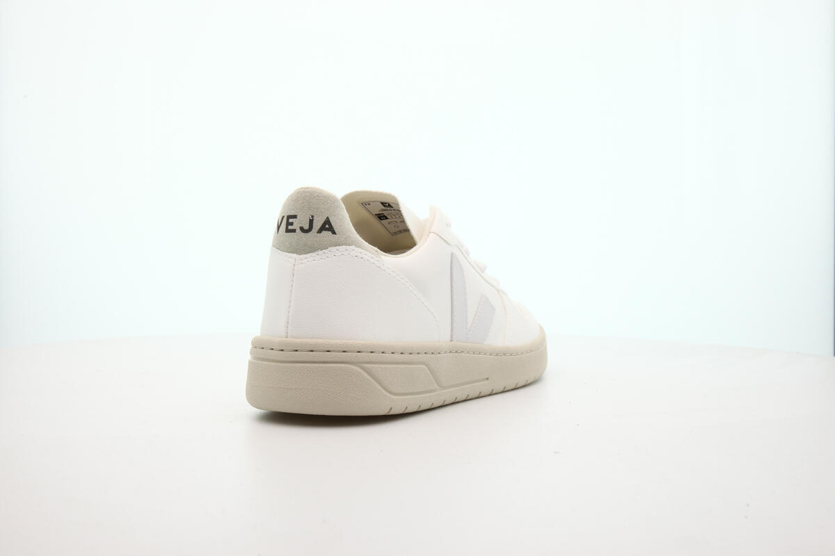 Veja V-10 "Natural" - Image 12