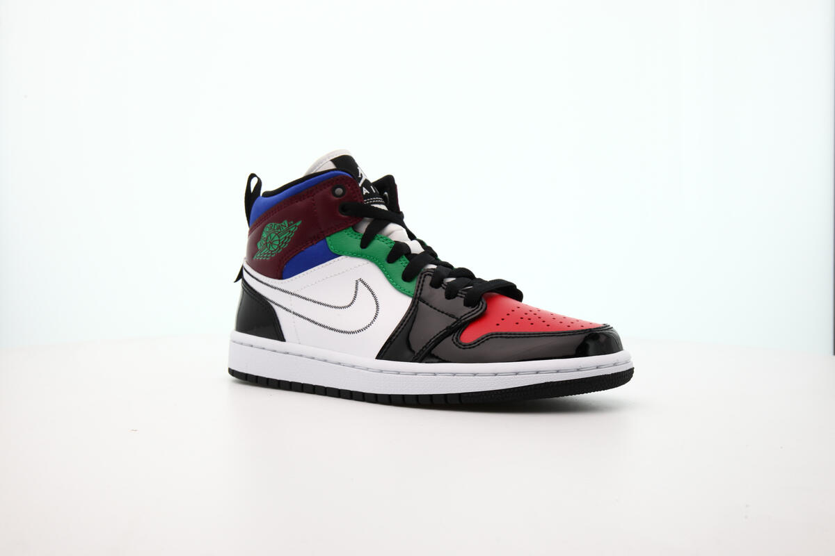 Air Jordan WMNS 1 MID SE "Black" - Image 3