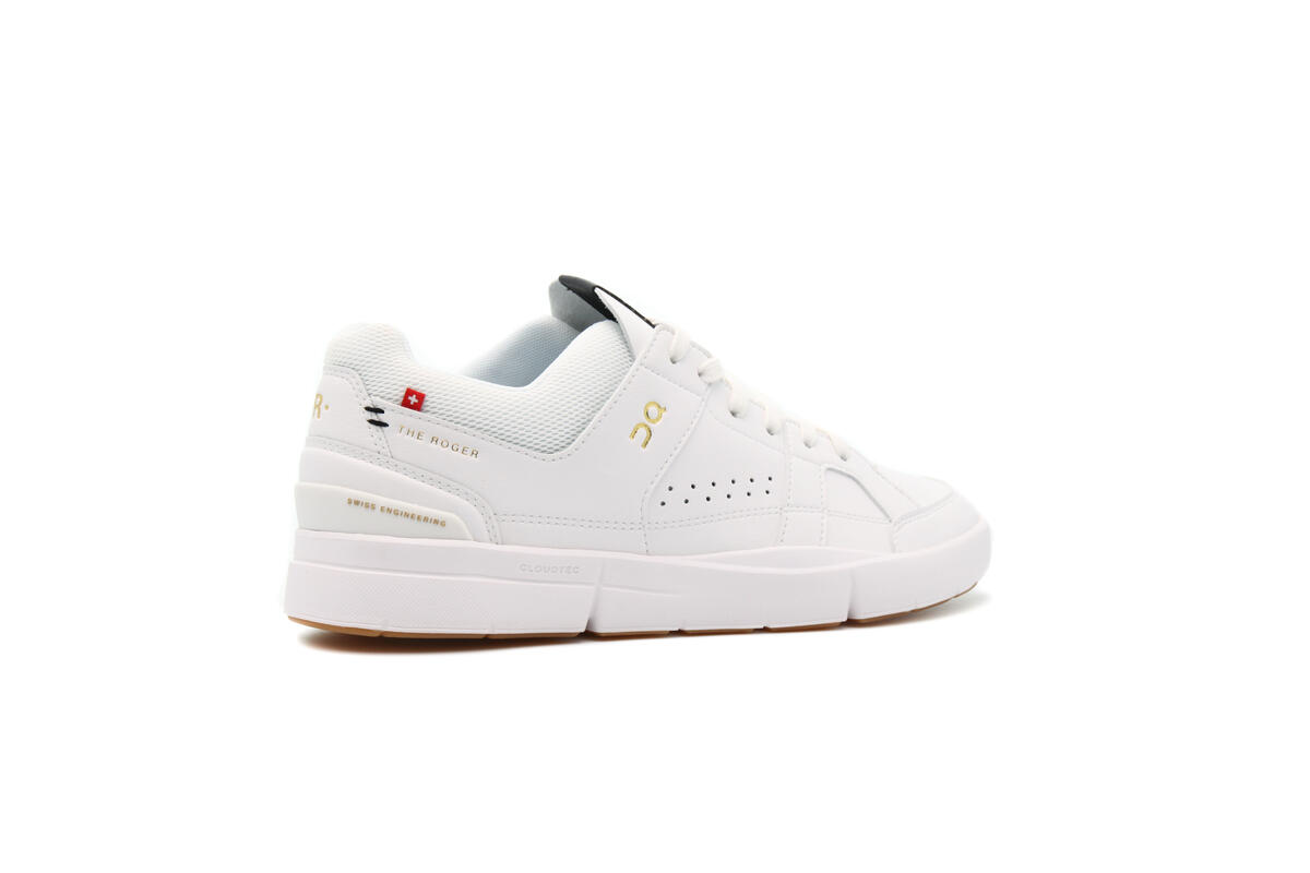 ON Running THE Roger Clubhouse "All White" - Image 13