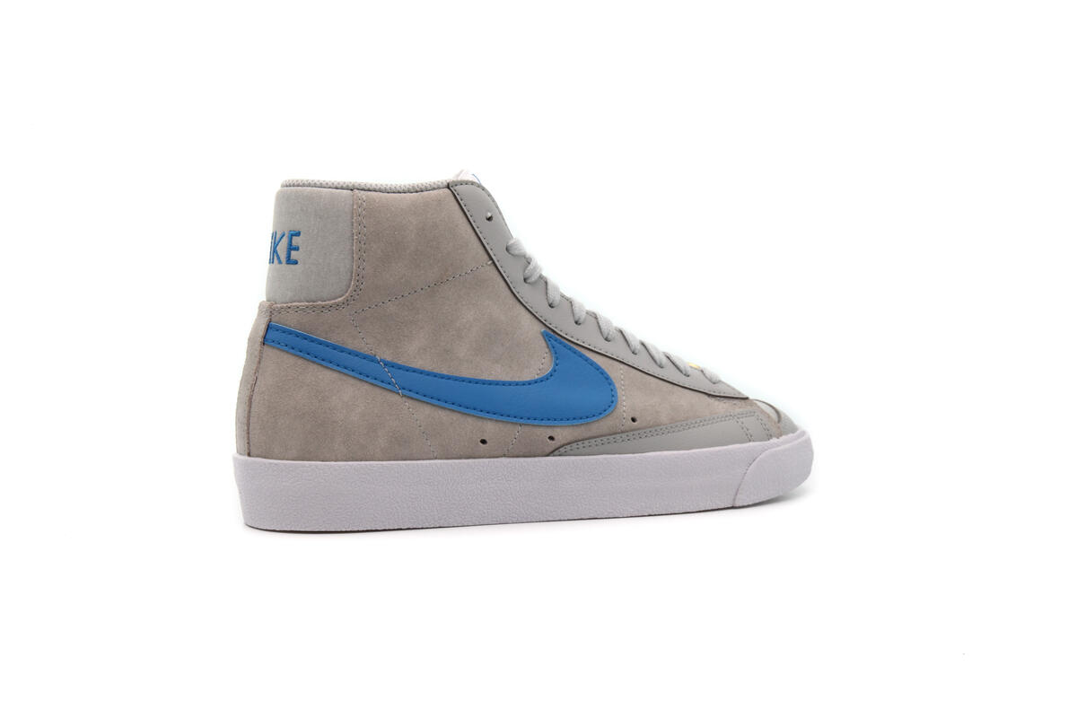 Nike BLAZER MID 