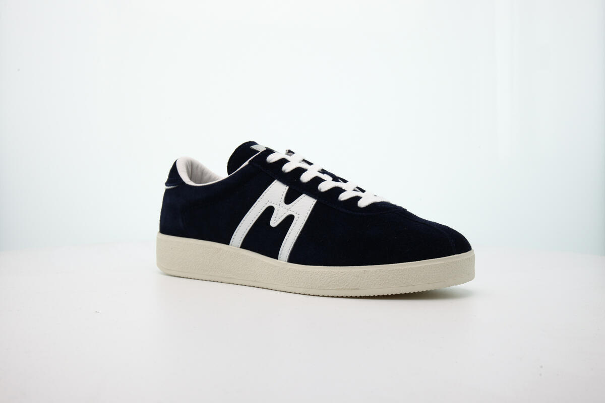 Karhu Trampas Navy / White - Image 3