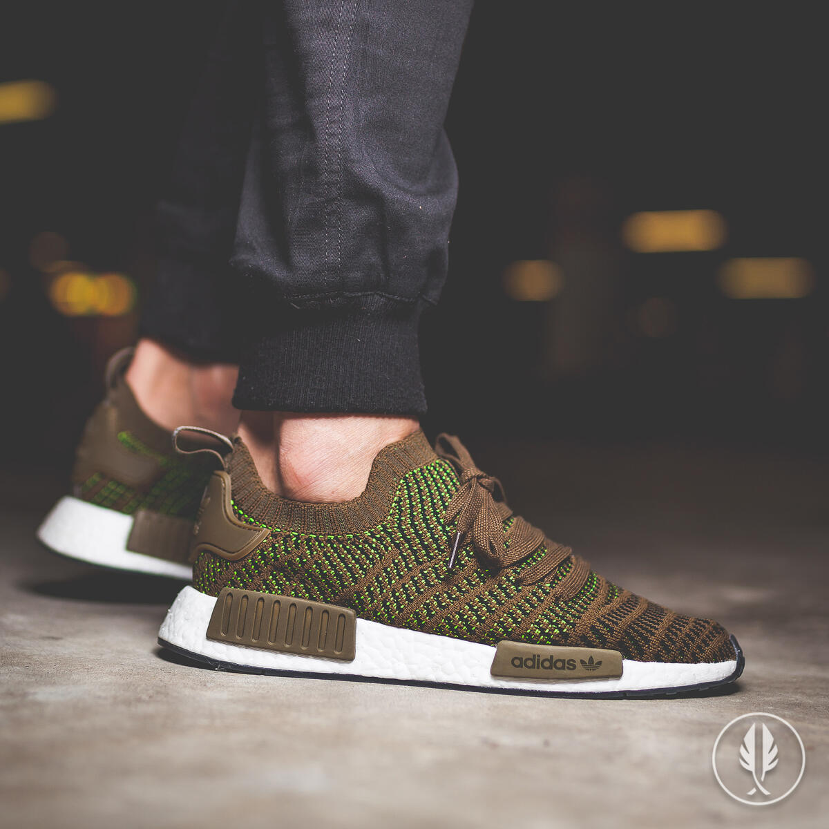 adidas Originals Nmd R1 Runner Stlt Primeknit "Trace Olive" adidas Originals Nmd R1 Runner Stlt Primeknit "Trace Olive"