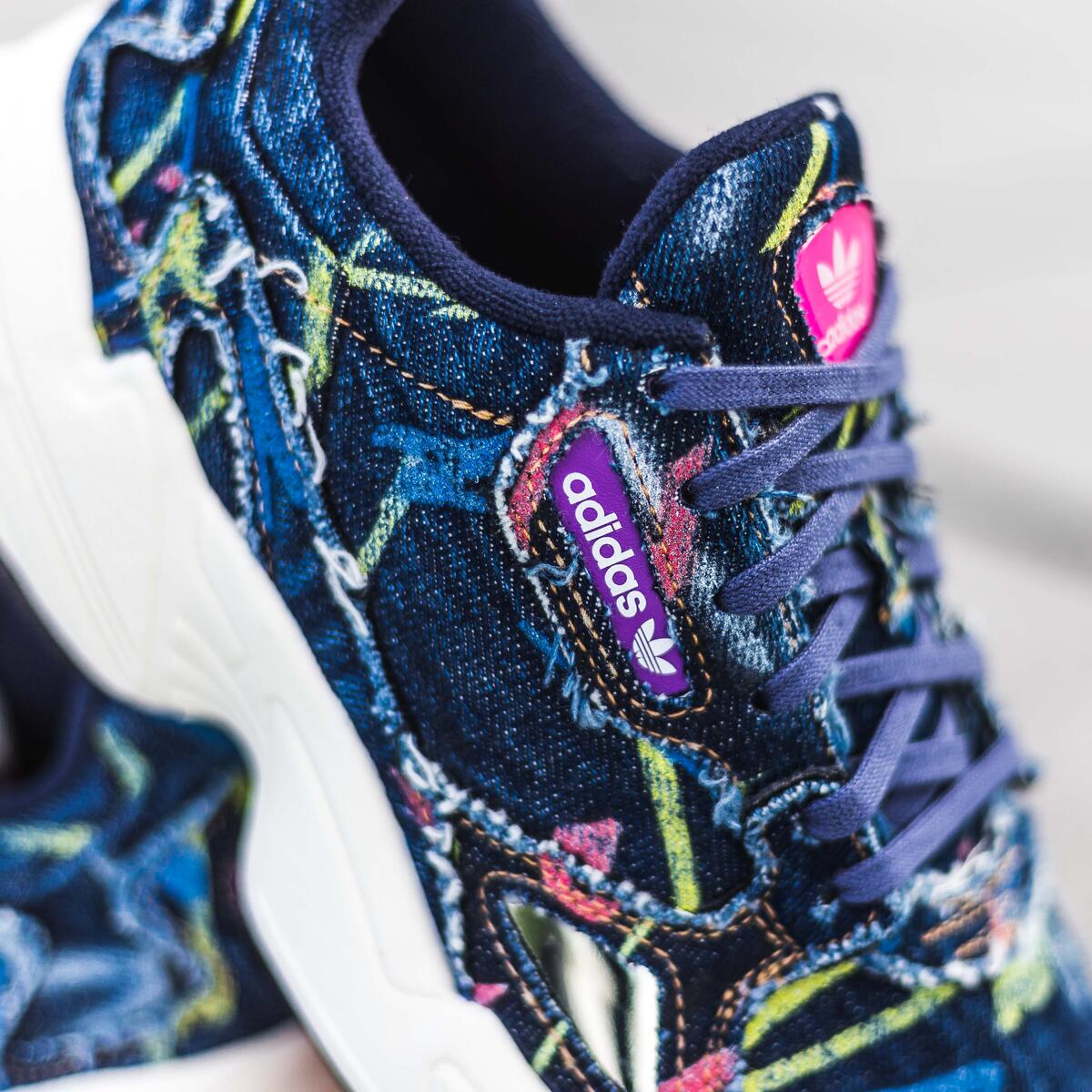 Adidas Falcon graffiti denim sneakers preloved Adidas Falcon Paint Denim Women main image 2