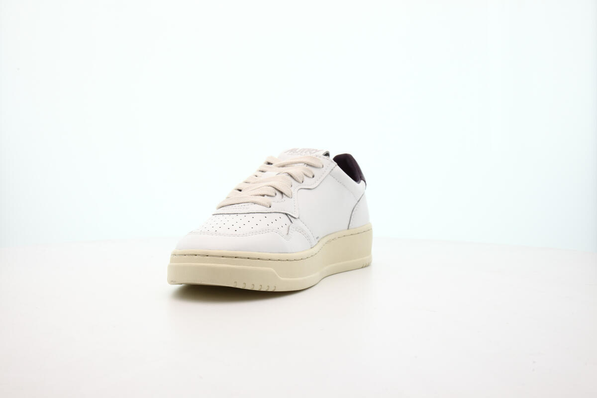 Autry Medalist Low "Purple" (Women's) - Image 6