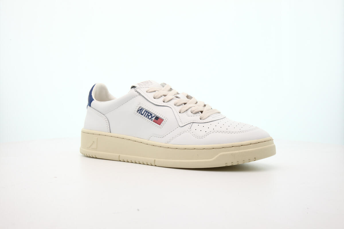 Autry Medalist Low Dark Blue - Image 3