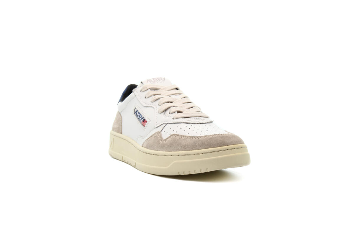 Autry Medalist Low 'Baby Blue' - Image 4