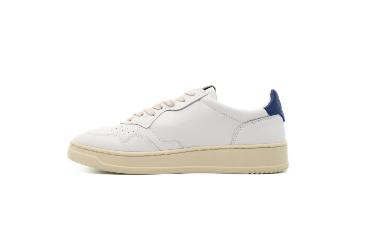 Autry Medalist Low Dark Blue - Image 8