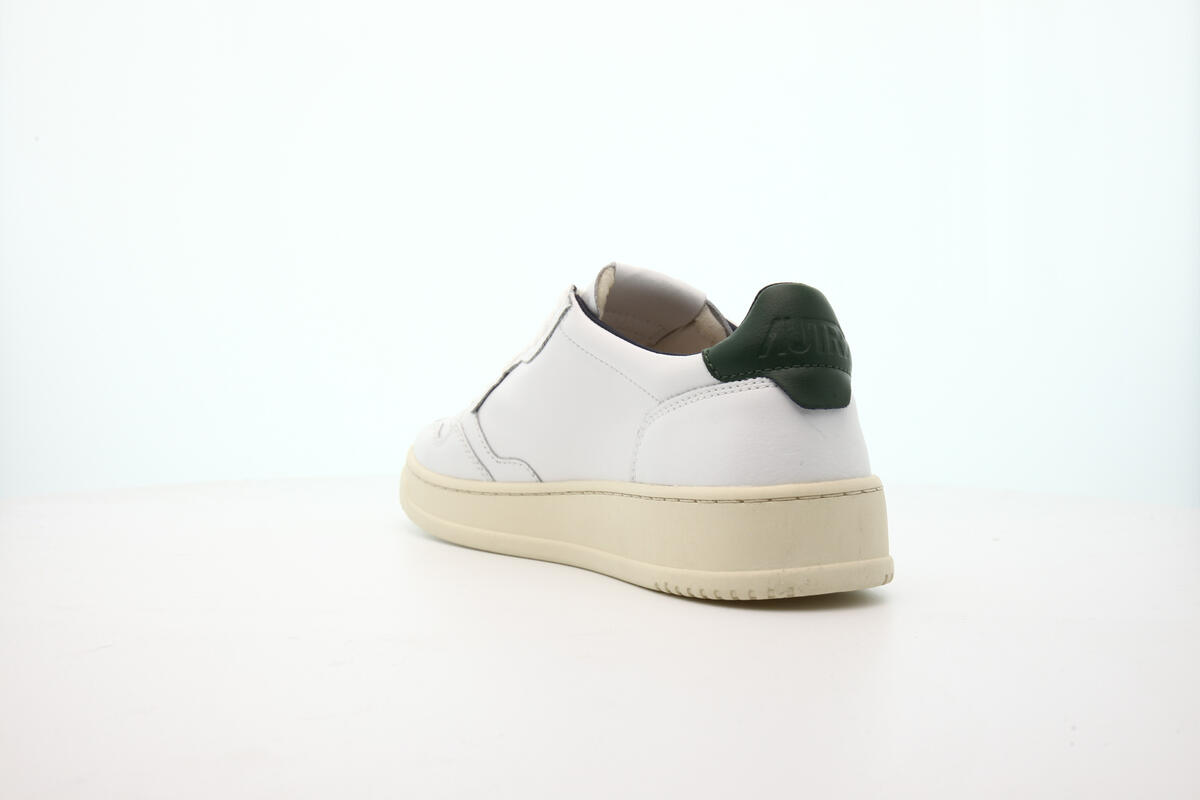 Autry Medalist Low Dark Green - Image 10