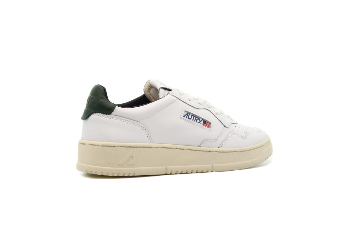 Autry Medalist Low Dark Green - Image 13