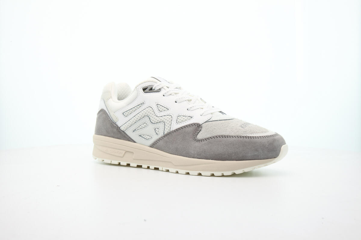 Karhu x Footpatrol X SSSU X Footpatrol Legacy 96 in Paloma / White - Image 3