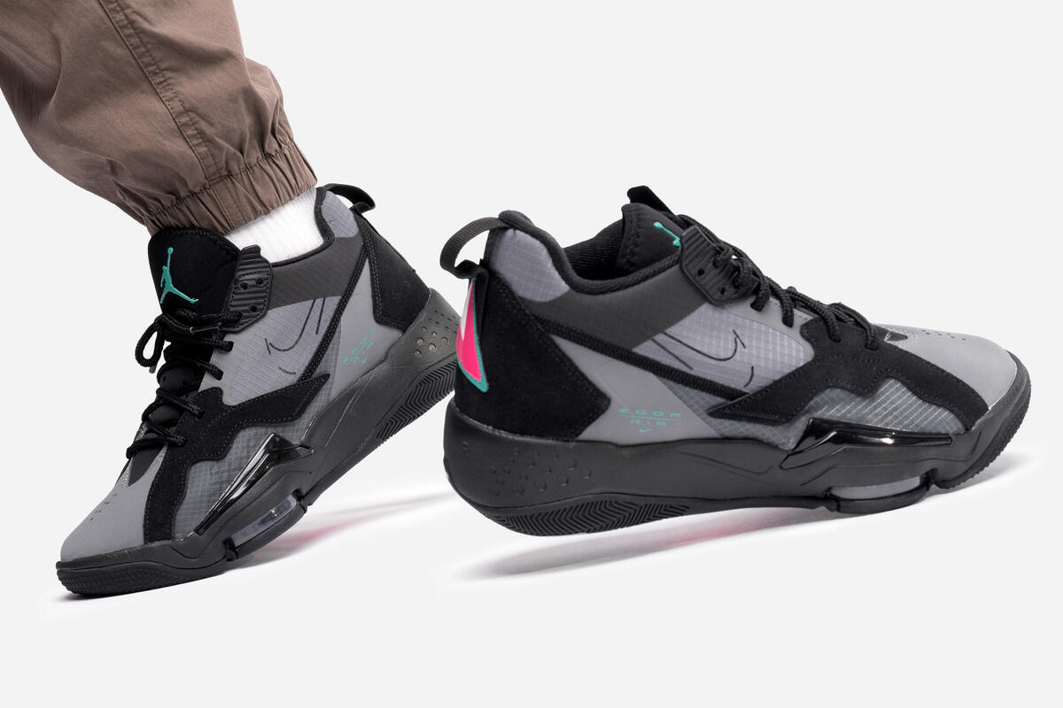 Air Jordan ZOOM '92 'Smoke Grey' - Image 15