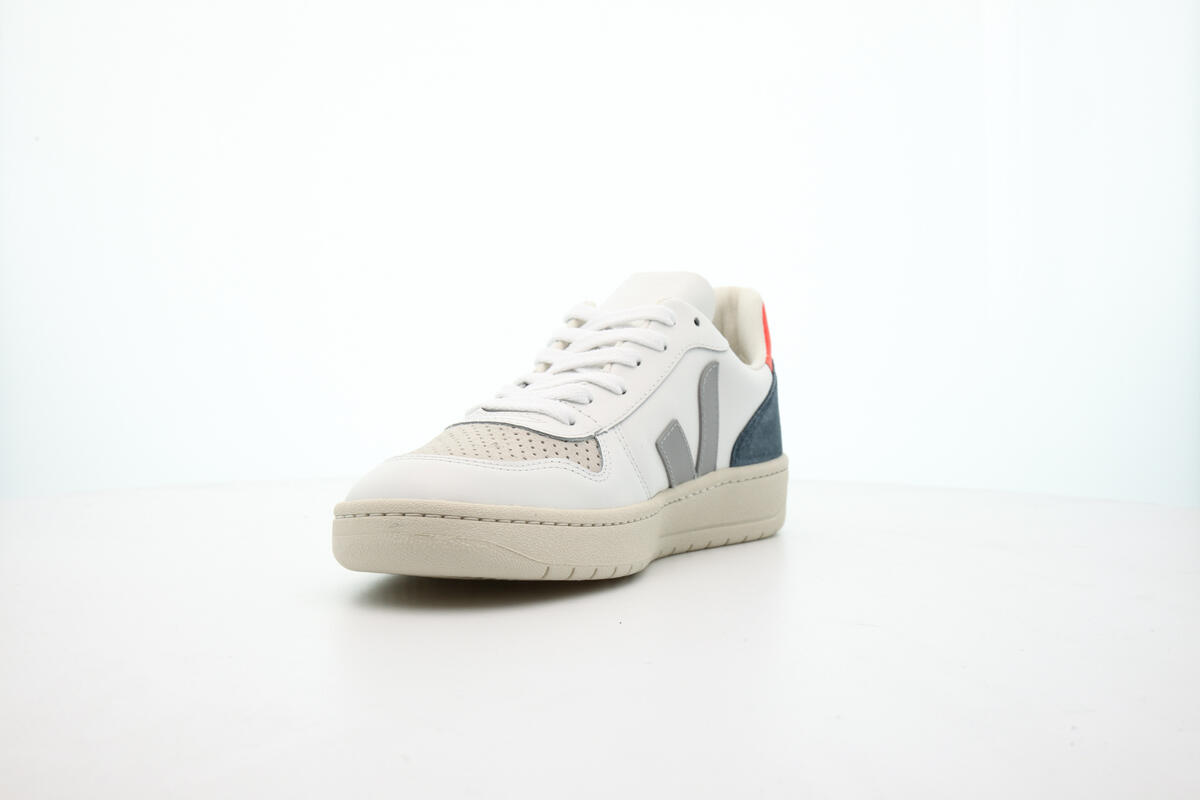 Veja V-10 Oxford Grey - Image 6