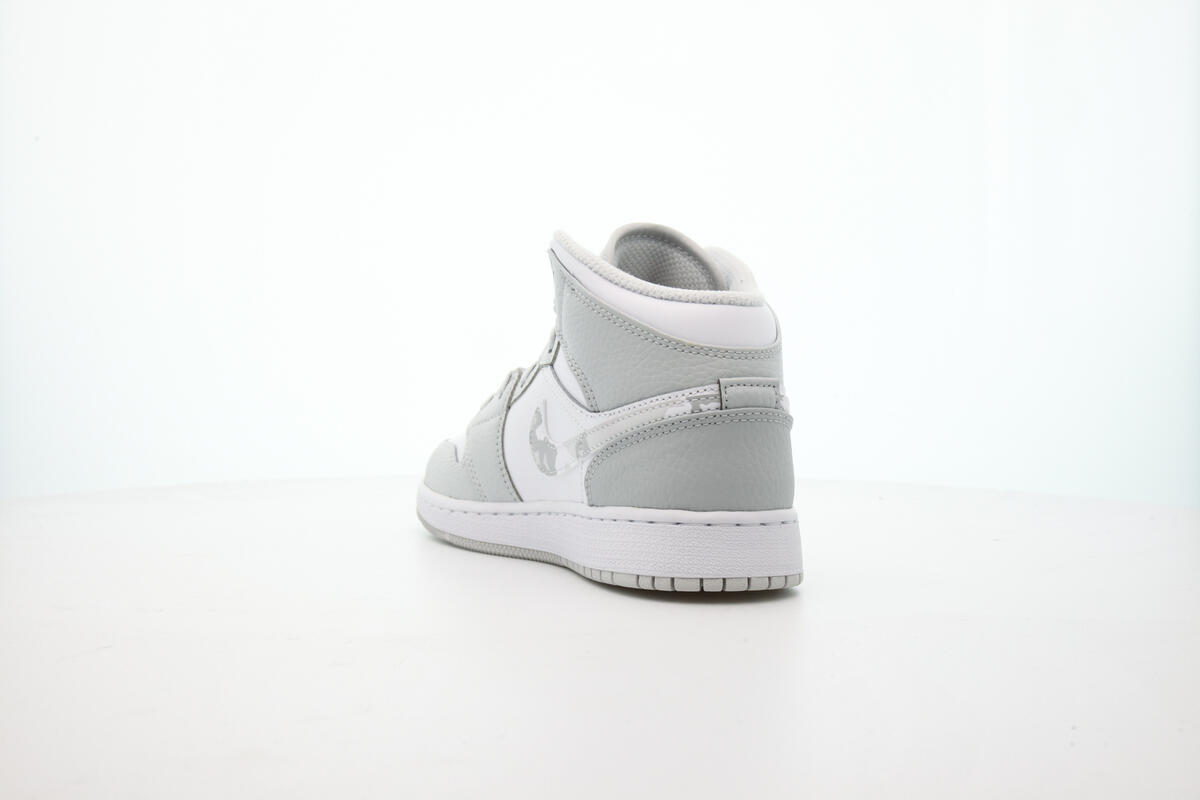 Air Jordan 1 Mid SE (GS) White - Image 10