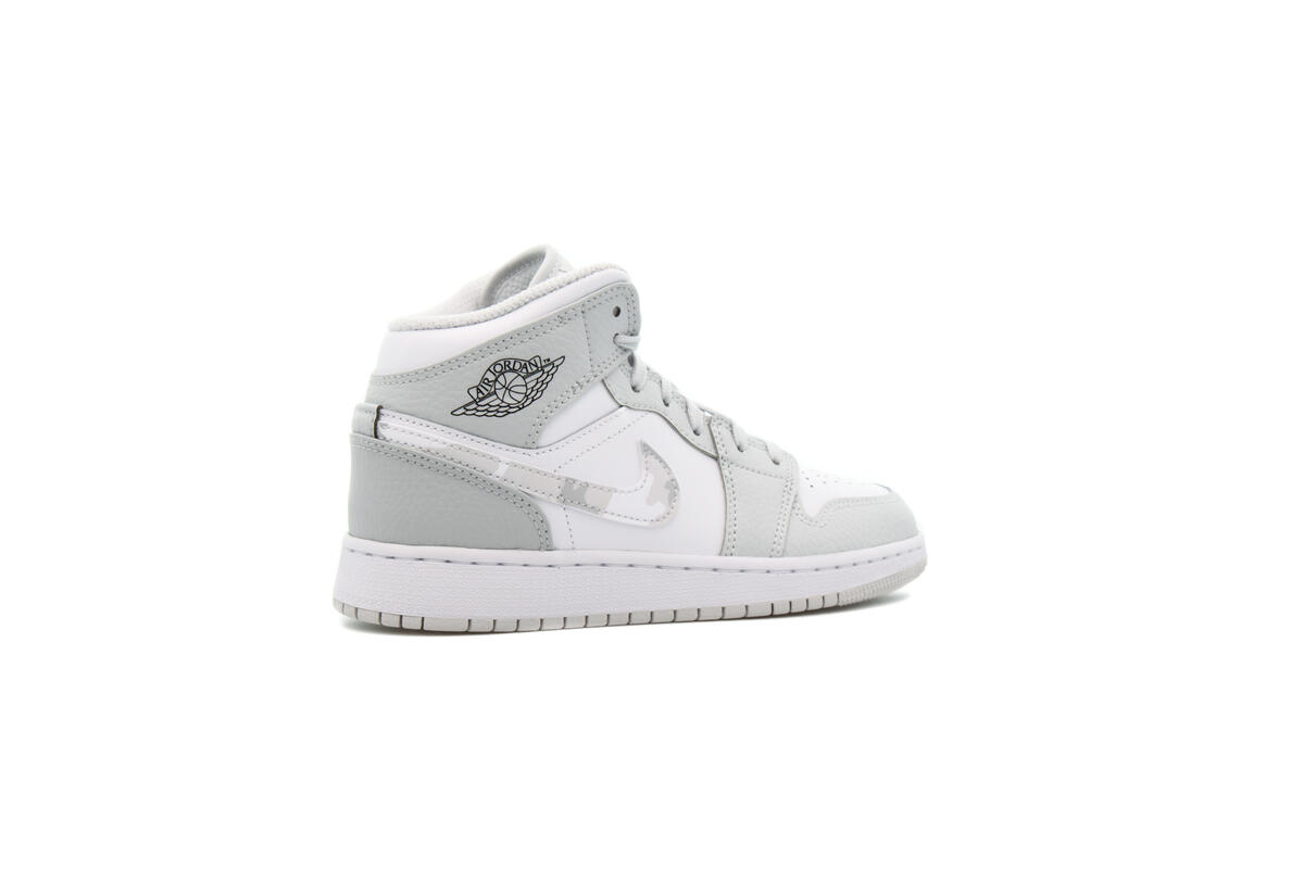 Air Jordan 1 Mid SE (GS) White - Image 13