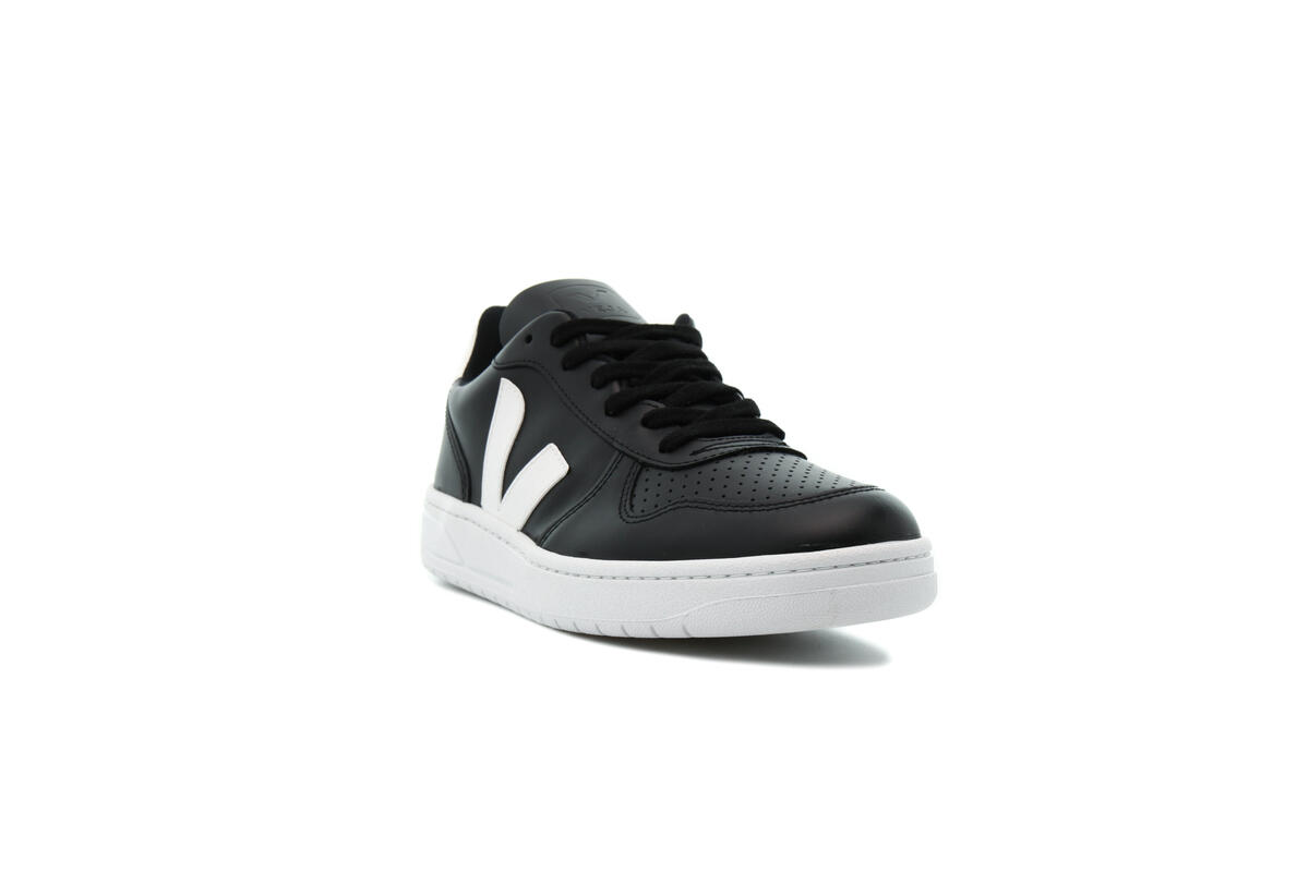 Veja V-10 Black / White - Image 4