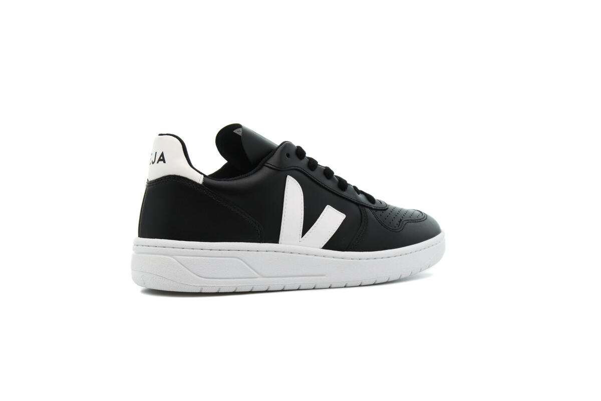 Veja V-10 Black / White - Image 13