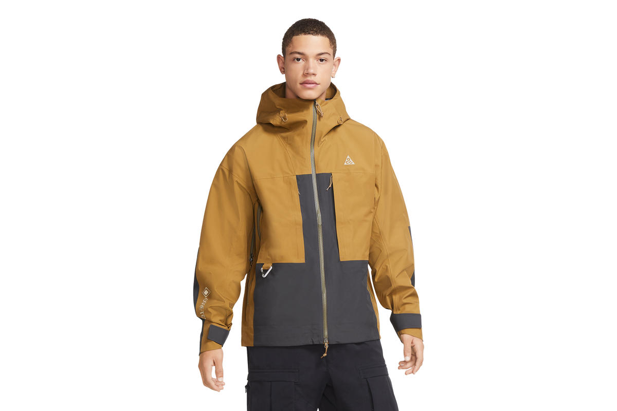 Nike ACG Misery Ridge Gore-Tex Jacket "Golden Beige" - Image 2