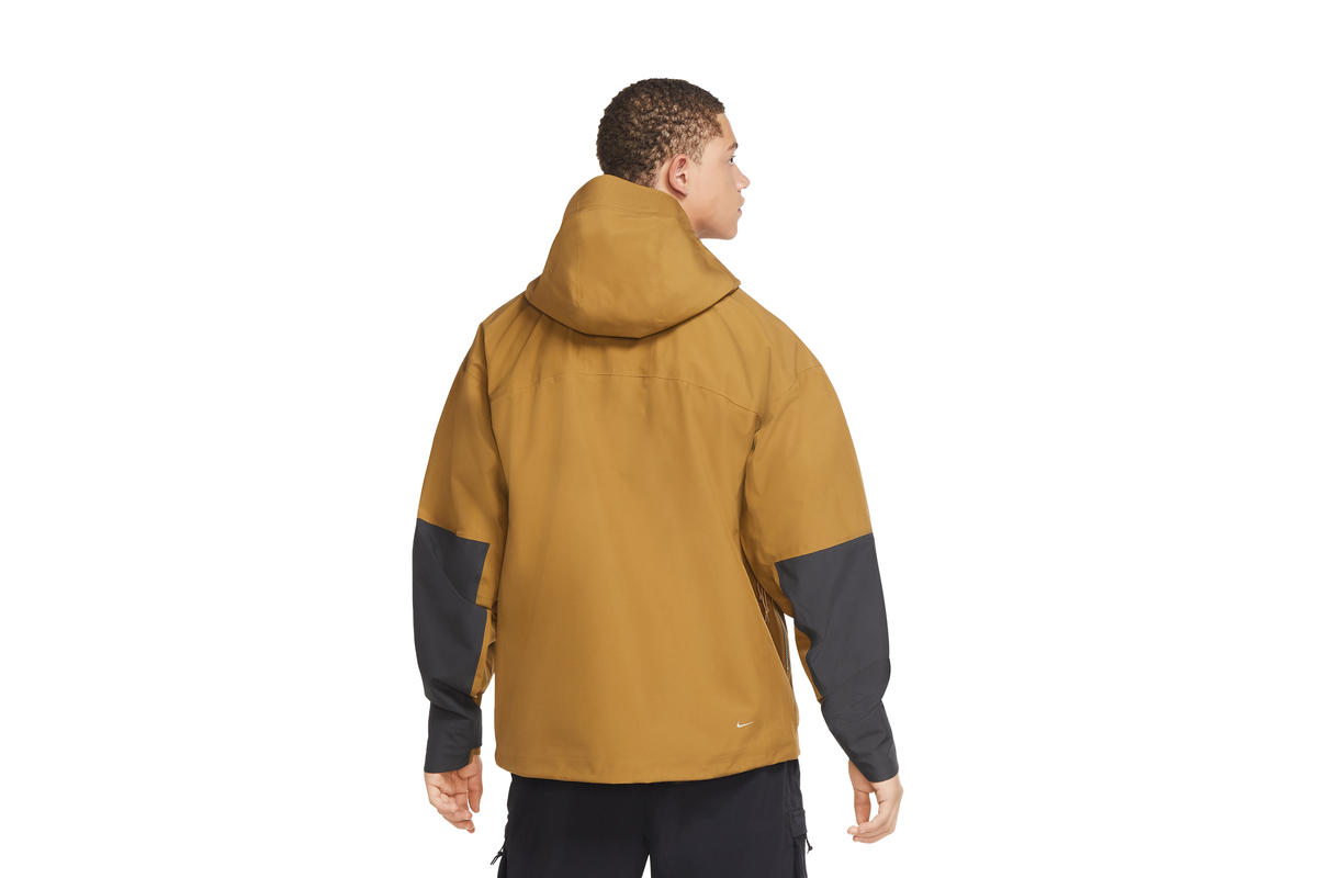 Nike ACG Misery Ridge Gore-Tex Jacket "Golden Beige" - Image 3