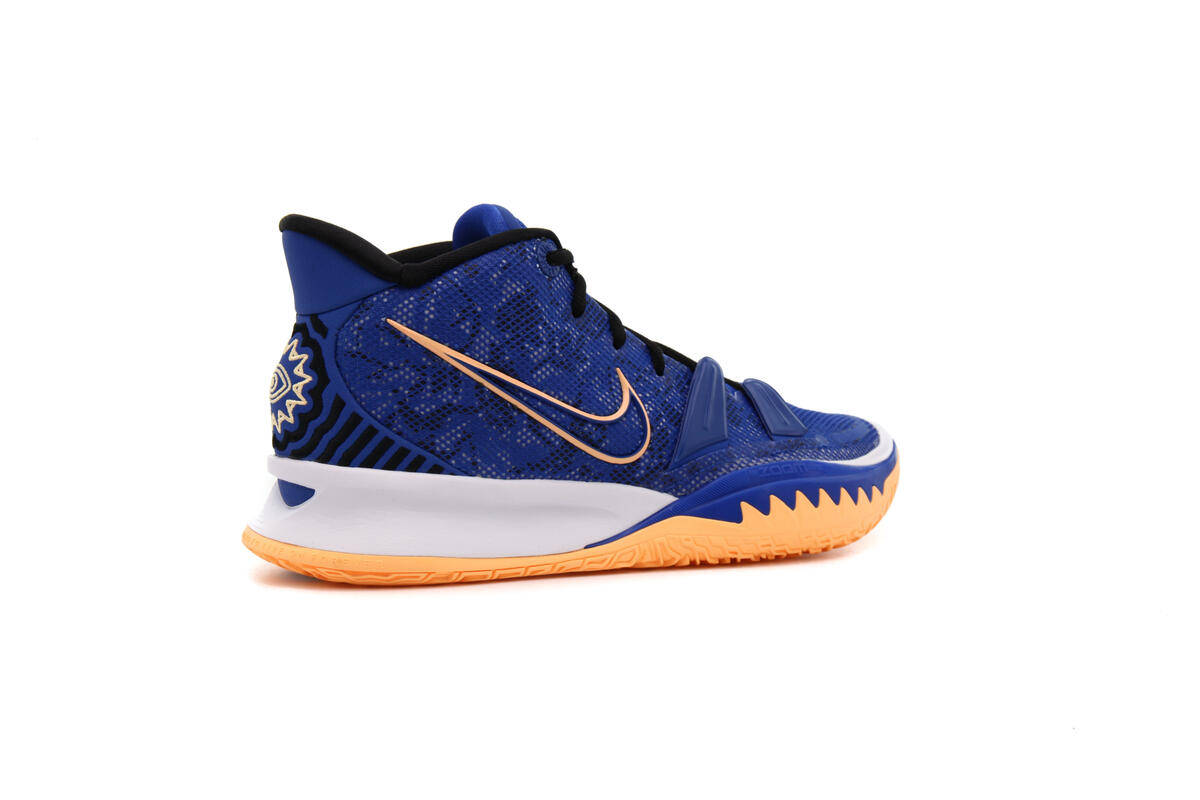 Nike Kyrie 7 Hyper Royal - Image 13