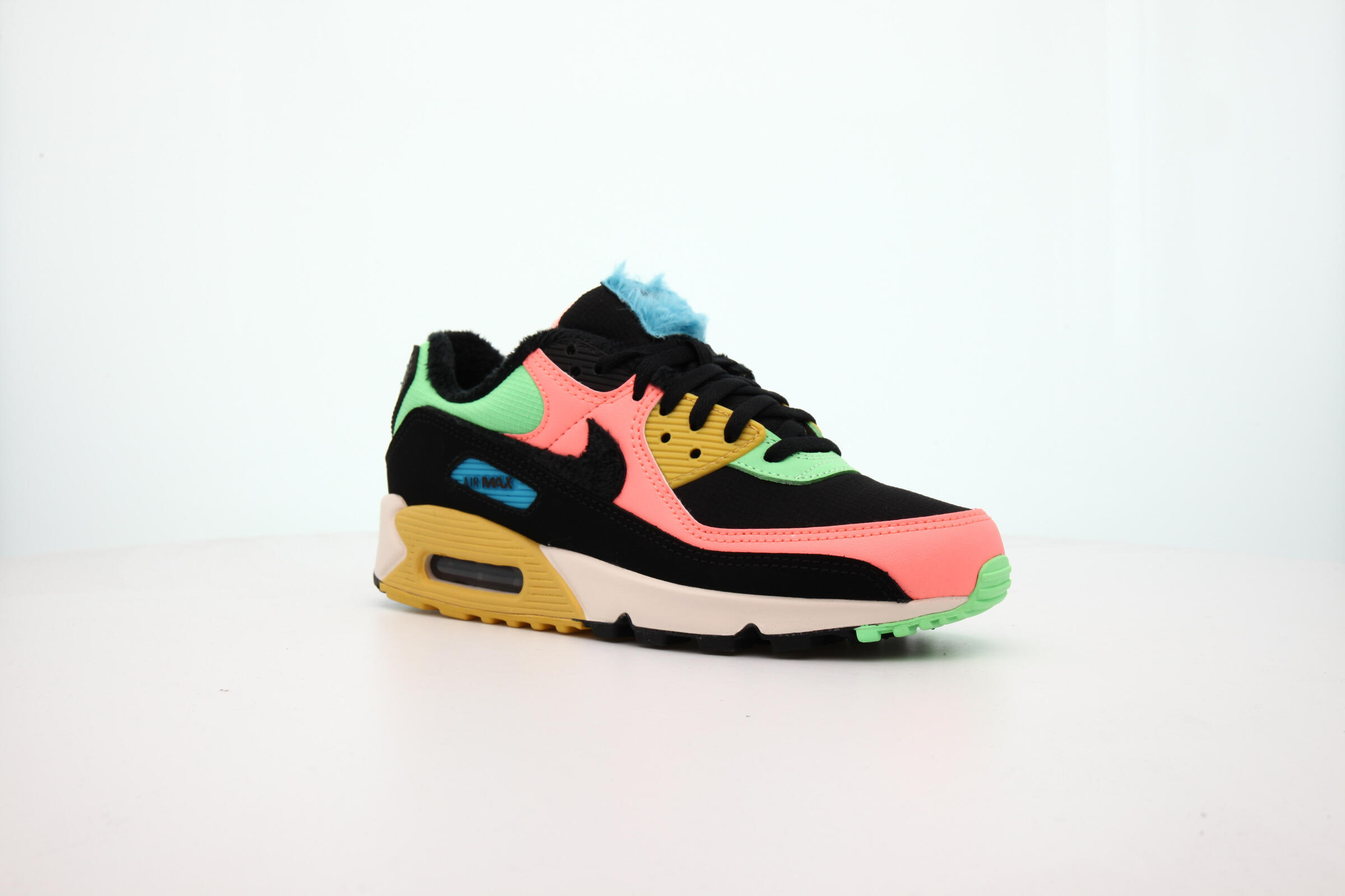 nike air max atomic pink