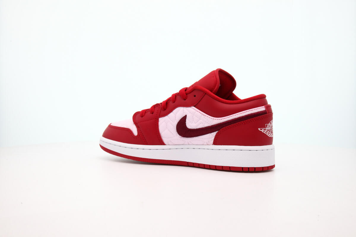 Air Jordan 1 Low SE Red Quilt (GS) - Image 9