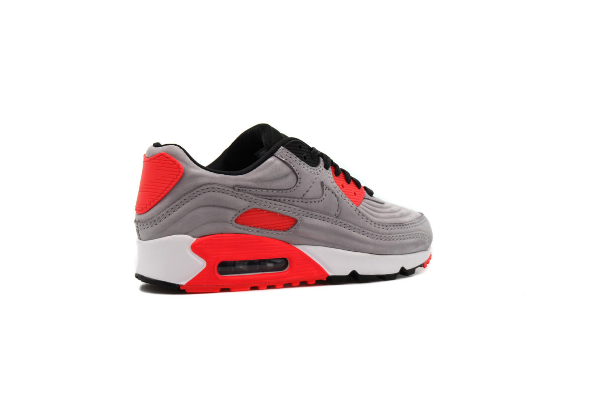 Nike Air Max 90 'Night Silver' - Image 24