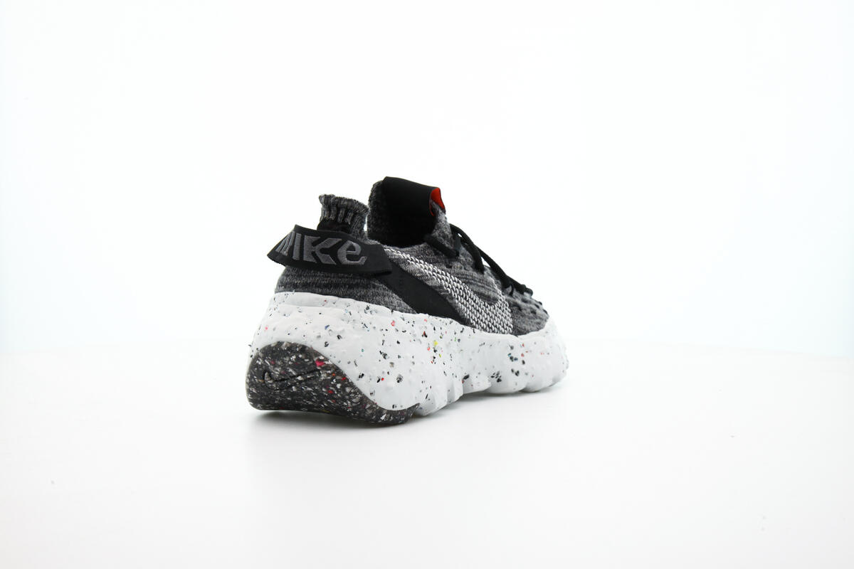 Nike Space Hippie 04 Women's Shoe Iron Grey - Image 12