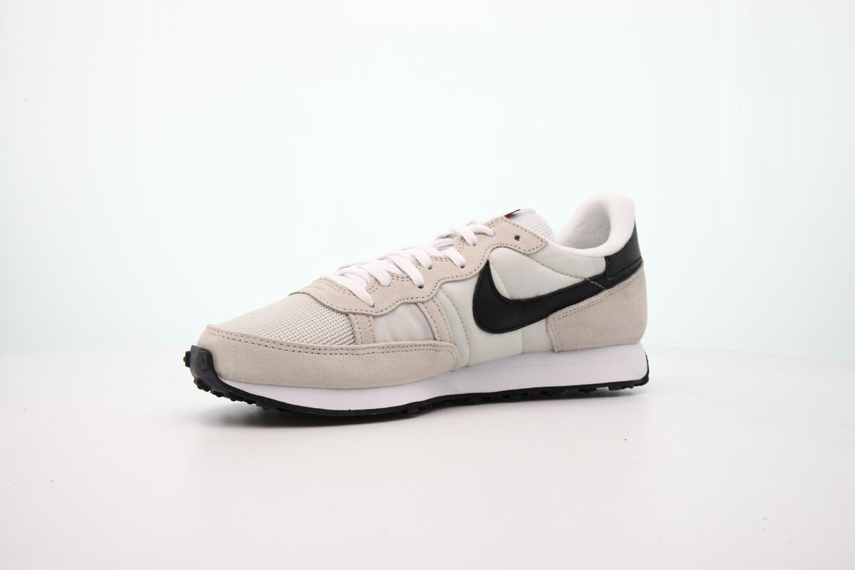 Nike Challenger Light Bone - Image 13
