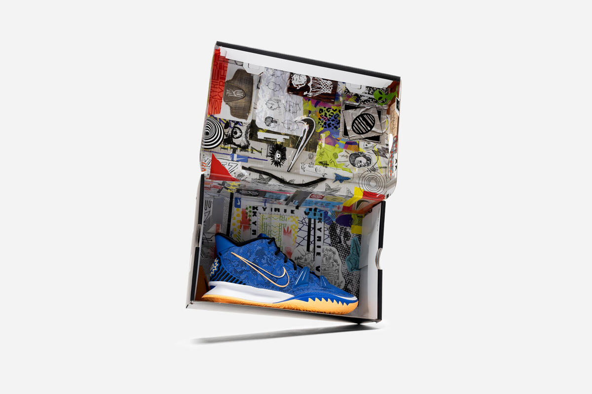 Nike Kyrie 7 Hyper Royal - Image 14