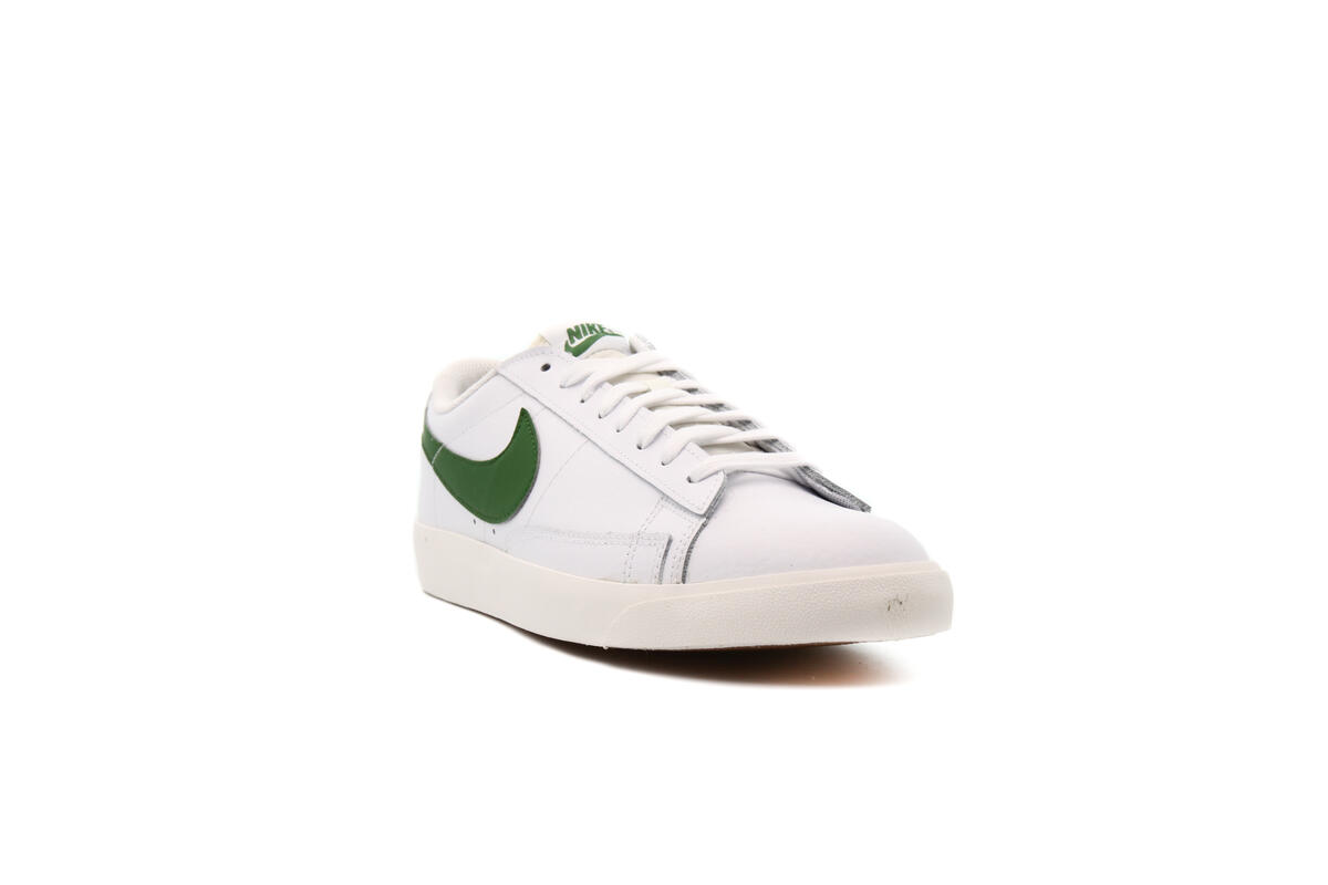 Nike Blazer Low White - Image 15