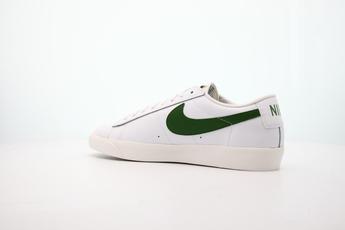 Nike Blazer Low White - Image 12