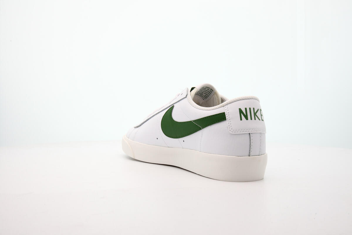 Nike Blazer Low White - Image 21