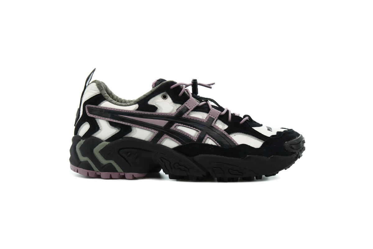 Pleasures x ASICS Gel Nandi - Image 6