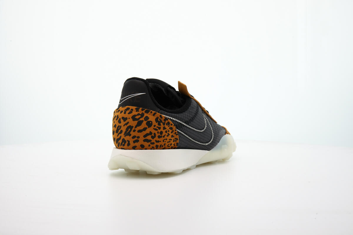 Nike WMNS Waffle Racer 2X Black - Image 13
