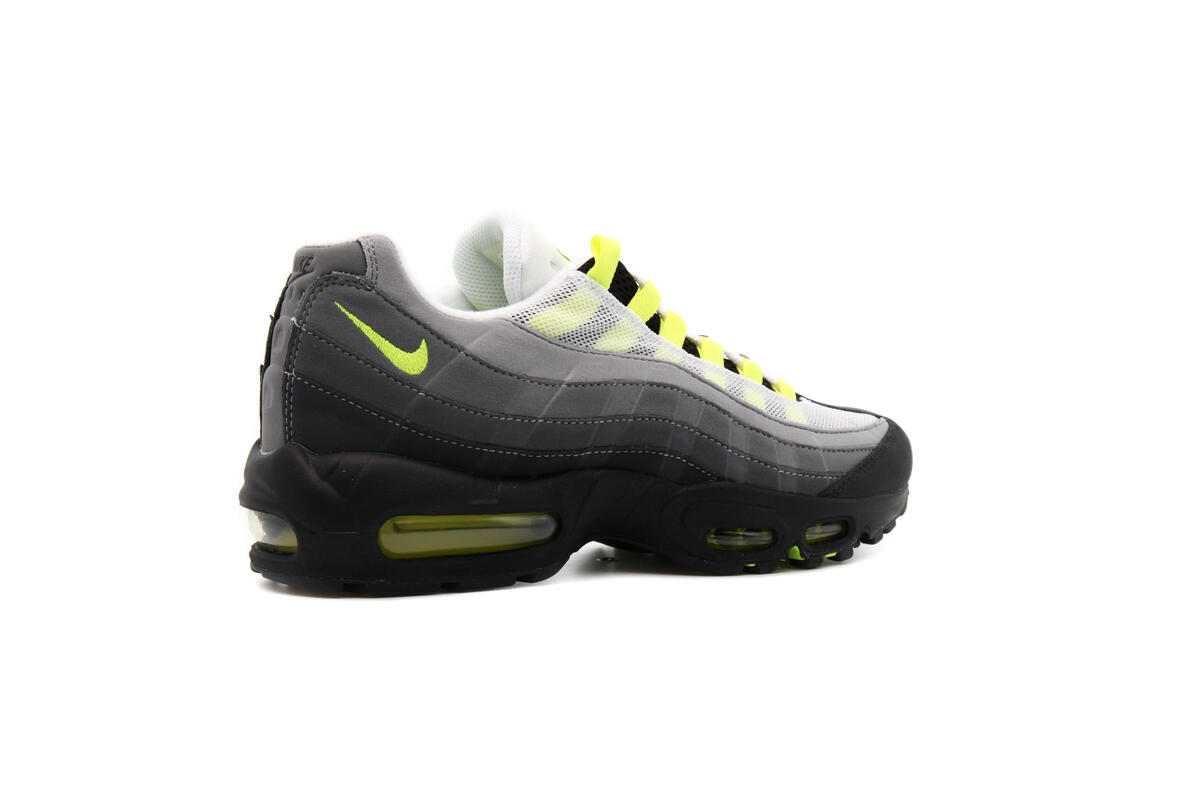 Nike Air Max 95 'Neon' - Image 24