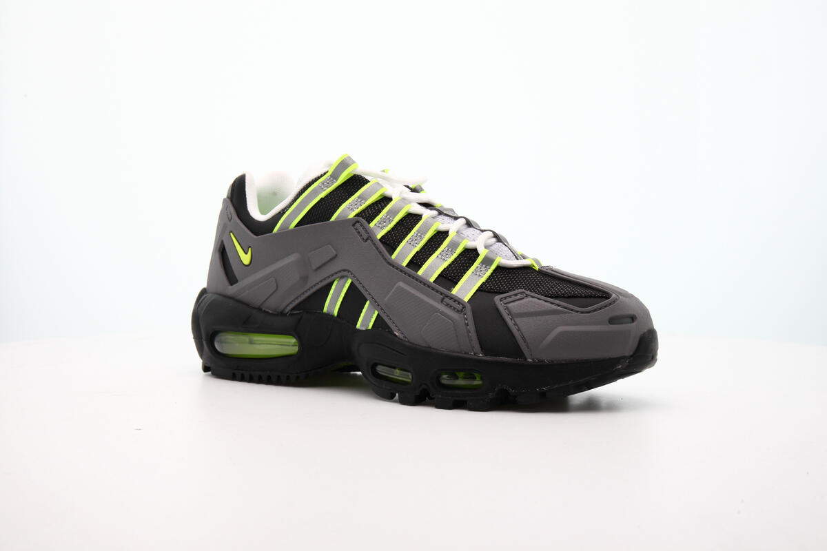 Nike Air Max 95 Black - Image 22