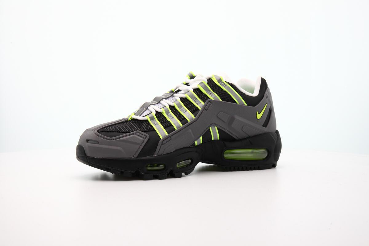 Nike Air Max 95 Black - Image 26