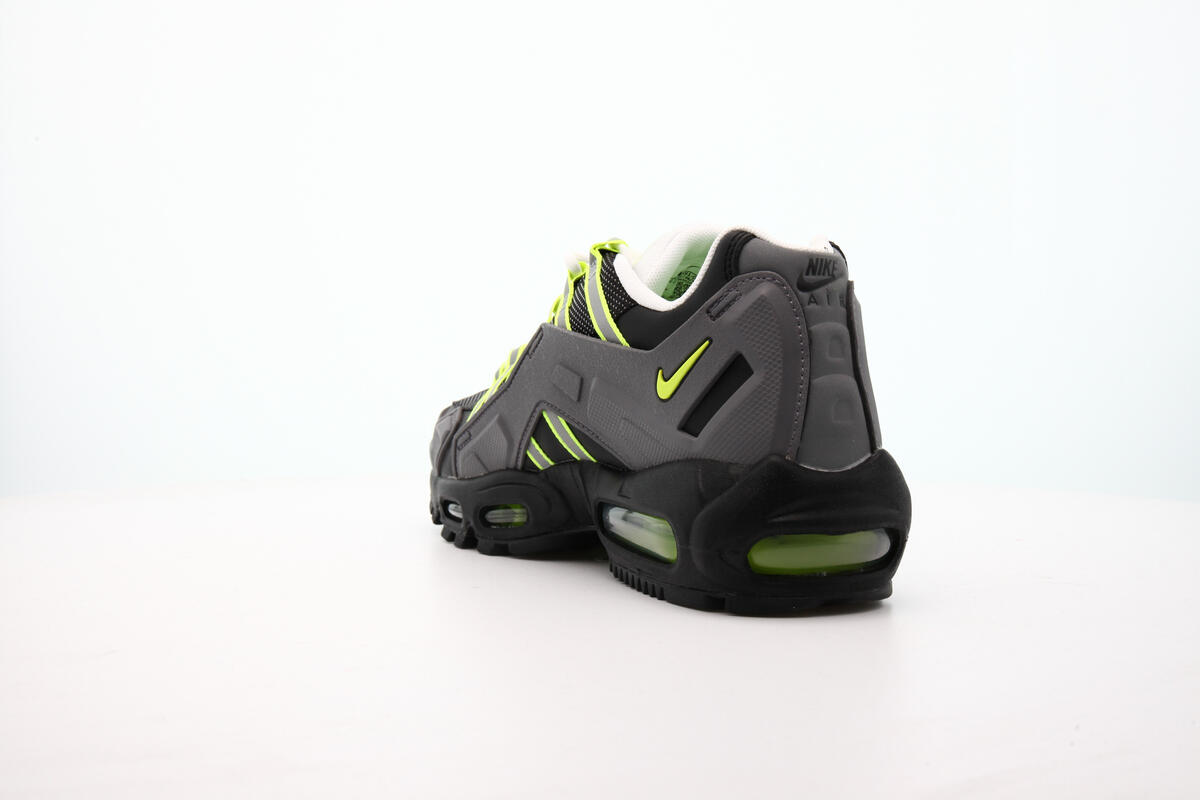 Nike Air Max 95 Black - Image 29