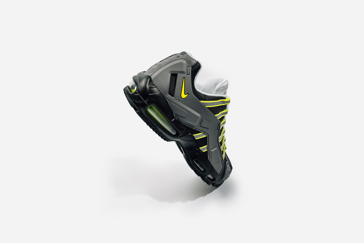 Nike Air Max 95 Black - Image 33