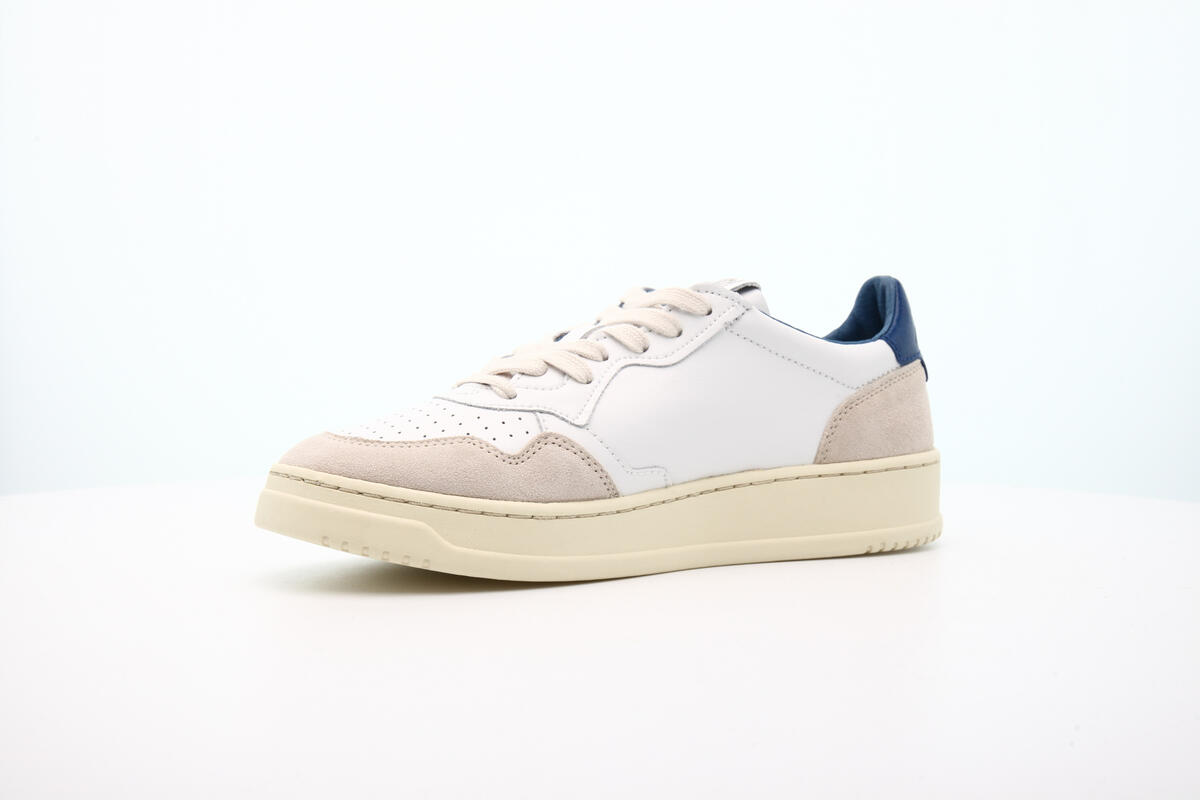 Autry Medalist Low 'Leat Blue' - Image 7