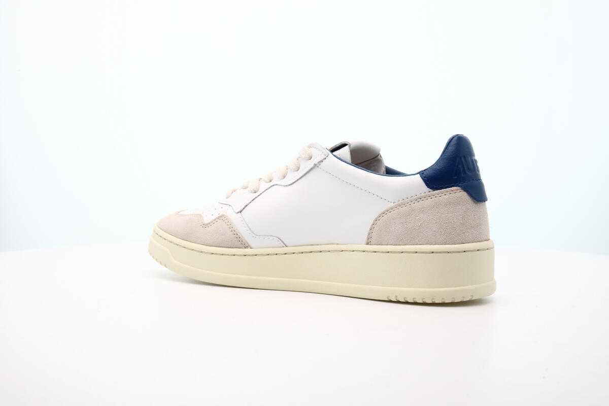 Autry Medalist Low 'Leat Blue' - Image 9