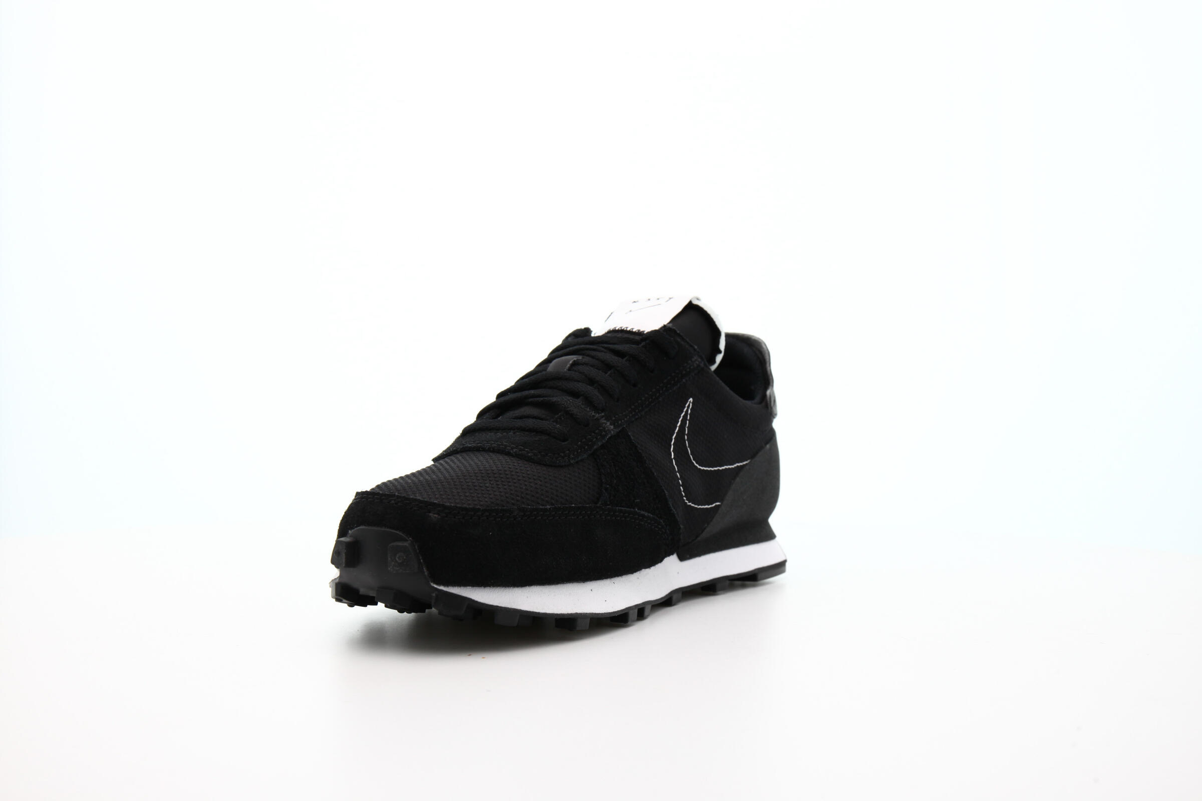 Nike DAYBREAK-TYPE "BLACK"