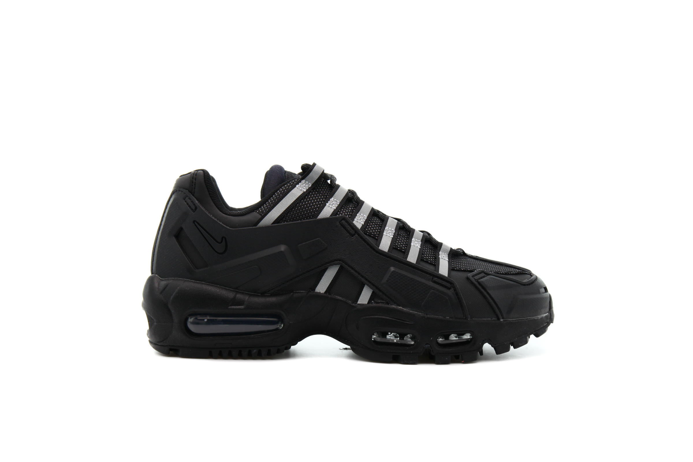 Nike AIR MAX 95 NDSTRKT "BLACK"