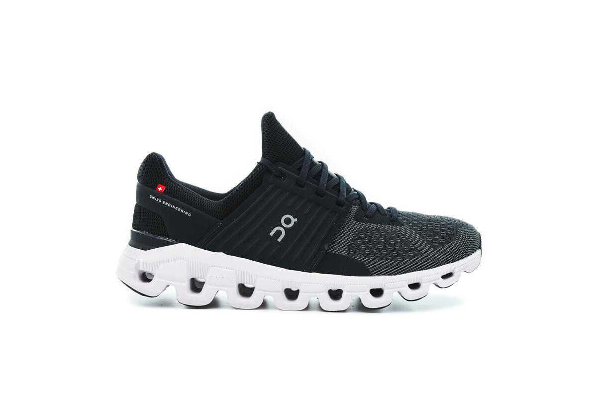 ON Running Cloudswift Black - Image 2